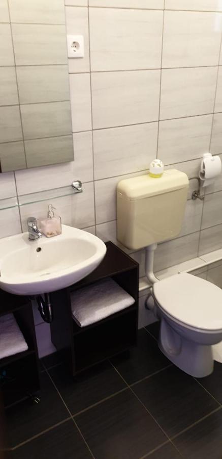 And Ivana Apartment Krk Town